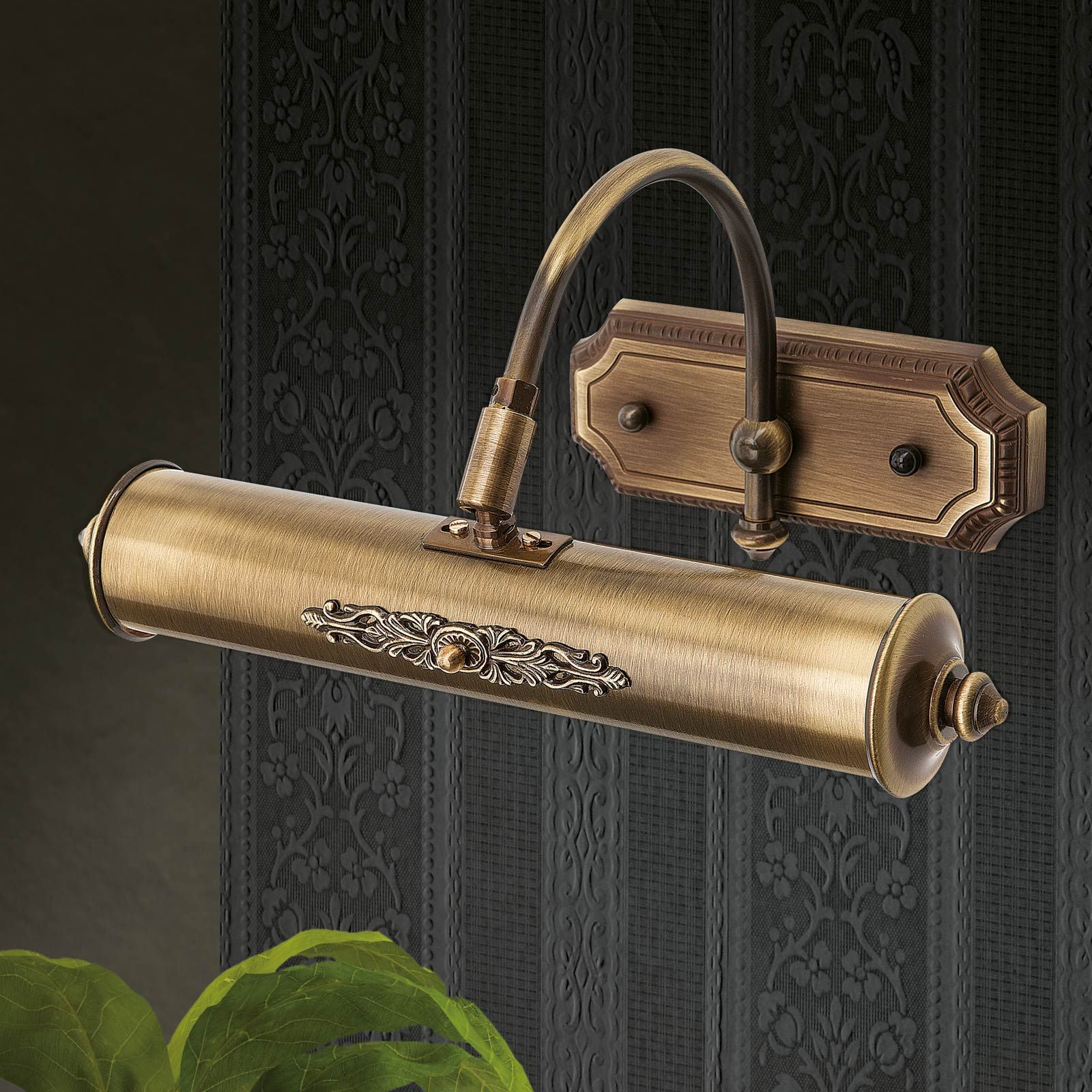 BILDERLEUCHTE with brass decoration, Antique Brass finish, small