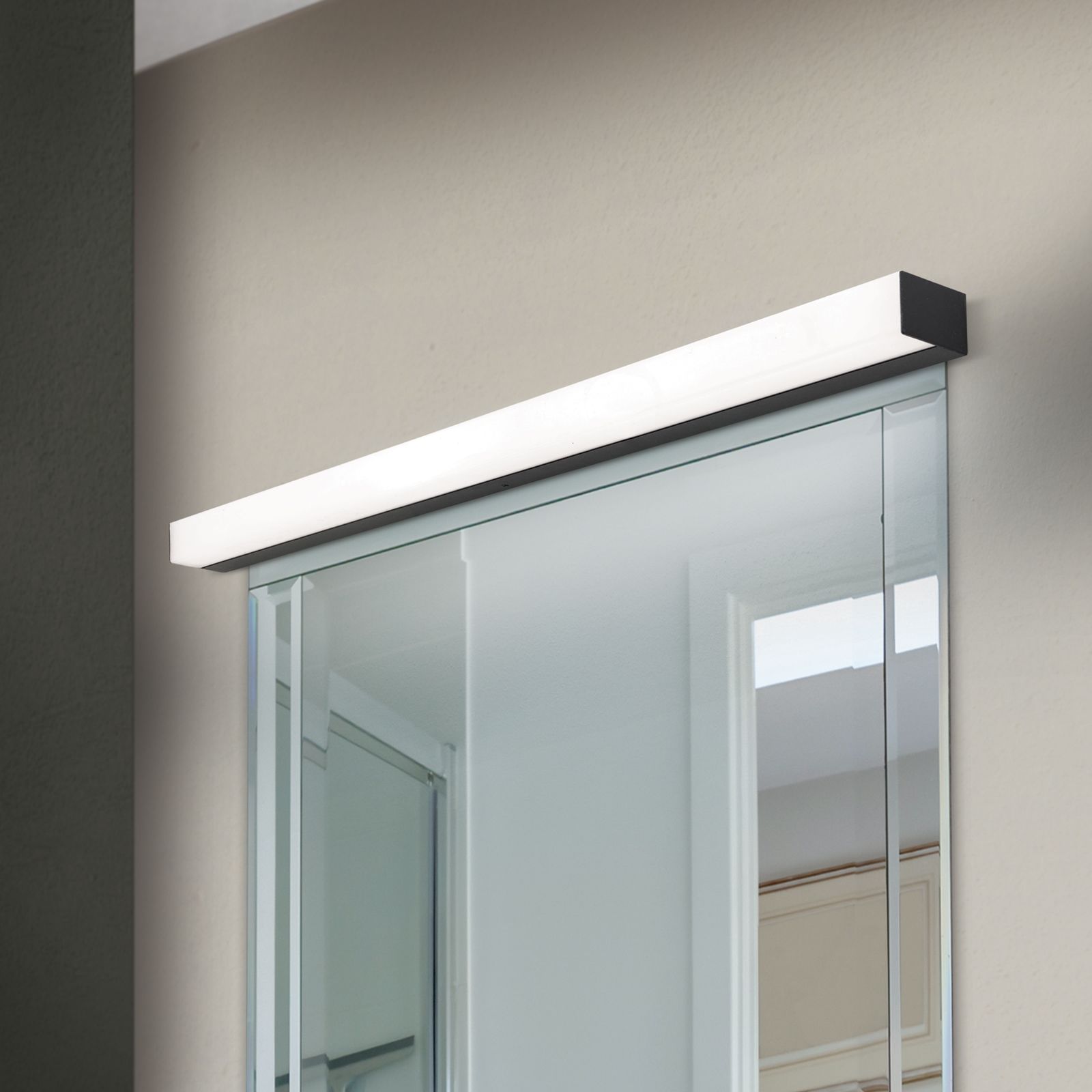 LED mirror light HORIZON, 90 cm, black