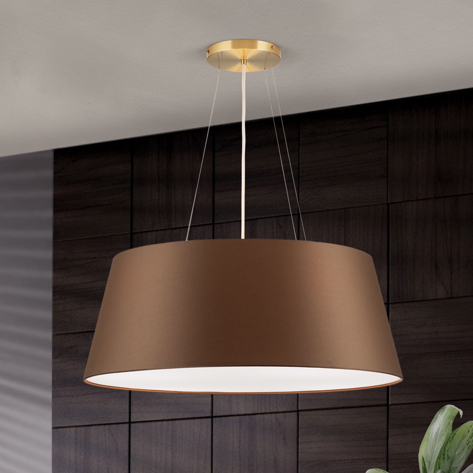 Hängeleuchte SHADE, Messing-matt, mit konischem, braunem Schirm, Ø 70cm