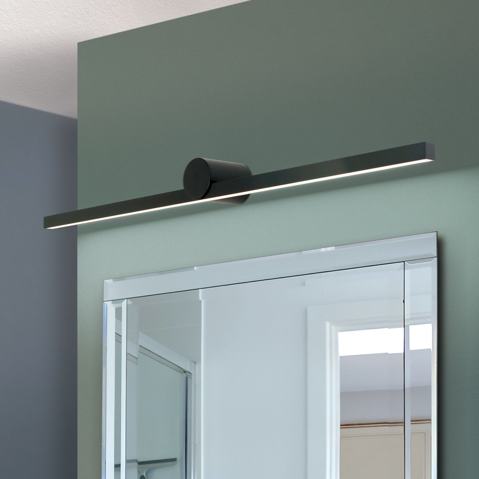 LED wall light BEAUTY, black, 101cm
