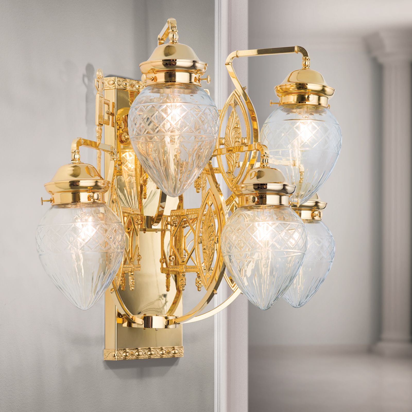 Wall light BUDAPEST, 5 lamps in 24K gold plated finish with clear cut glasses