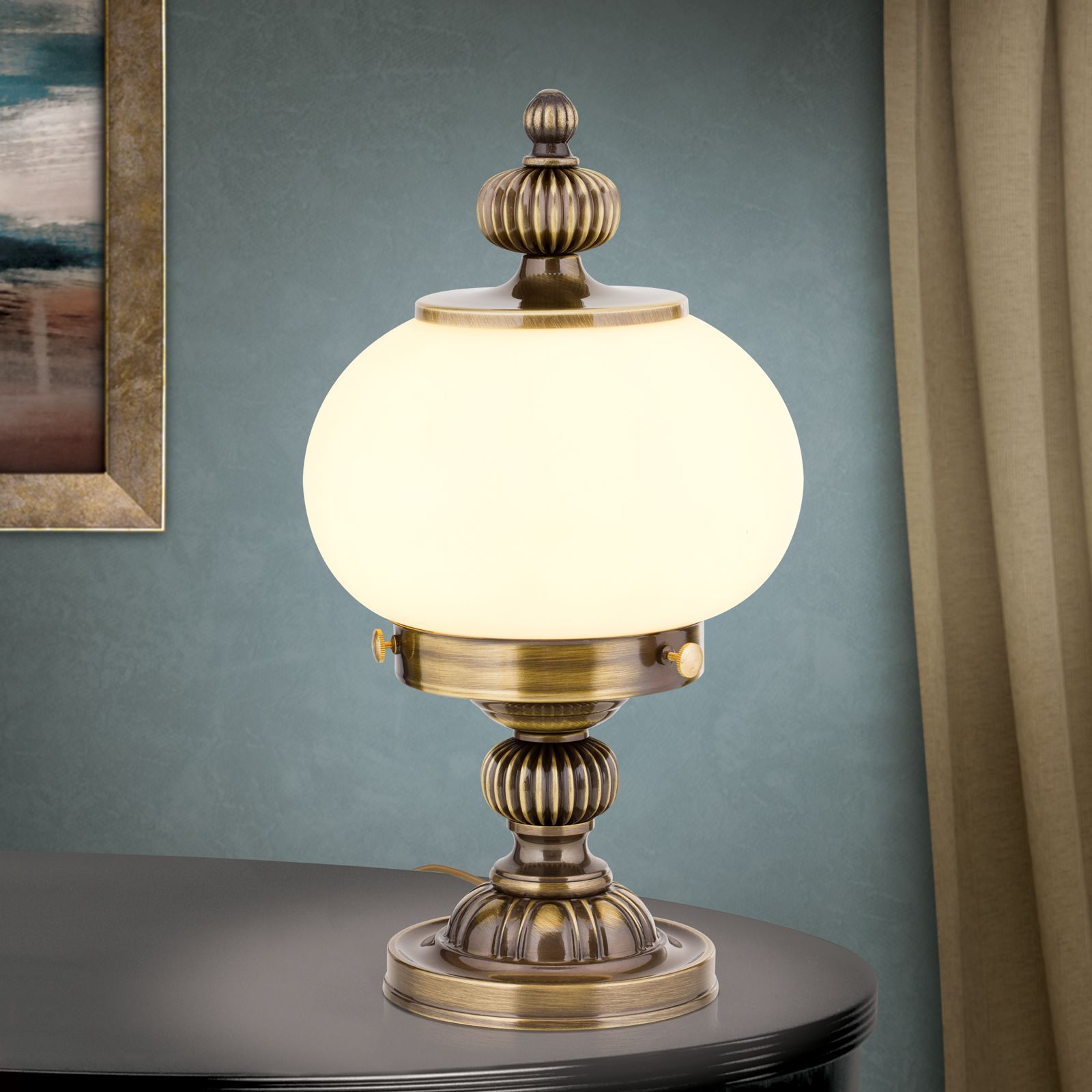 Table lamp WIENER NOSTALGIE, antique brass finish, champagne glass