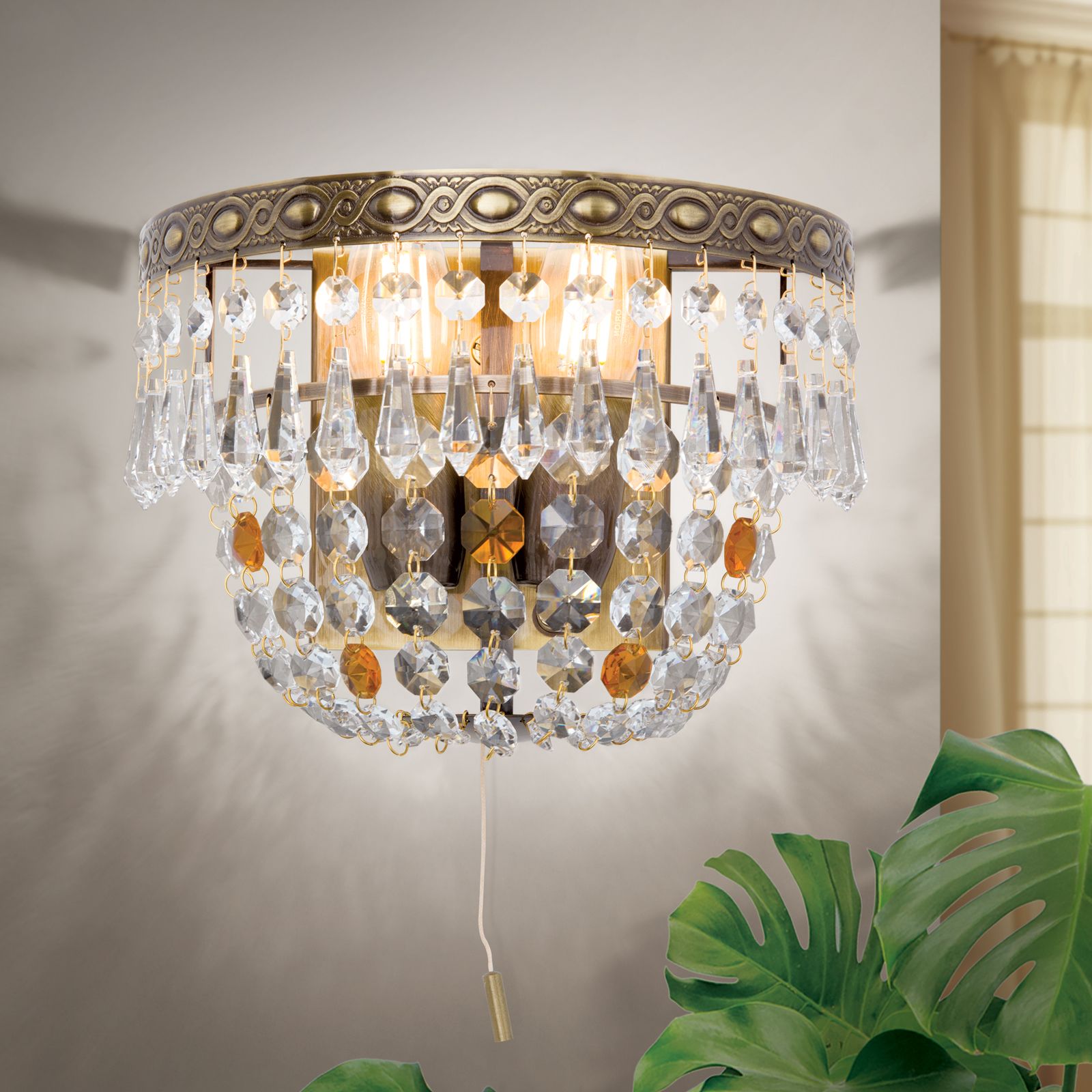 Wall light SHERATON, 2-flames, patina, height 16 cm