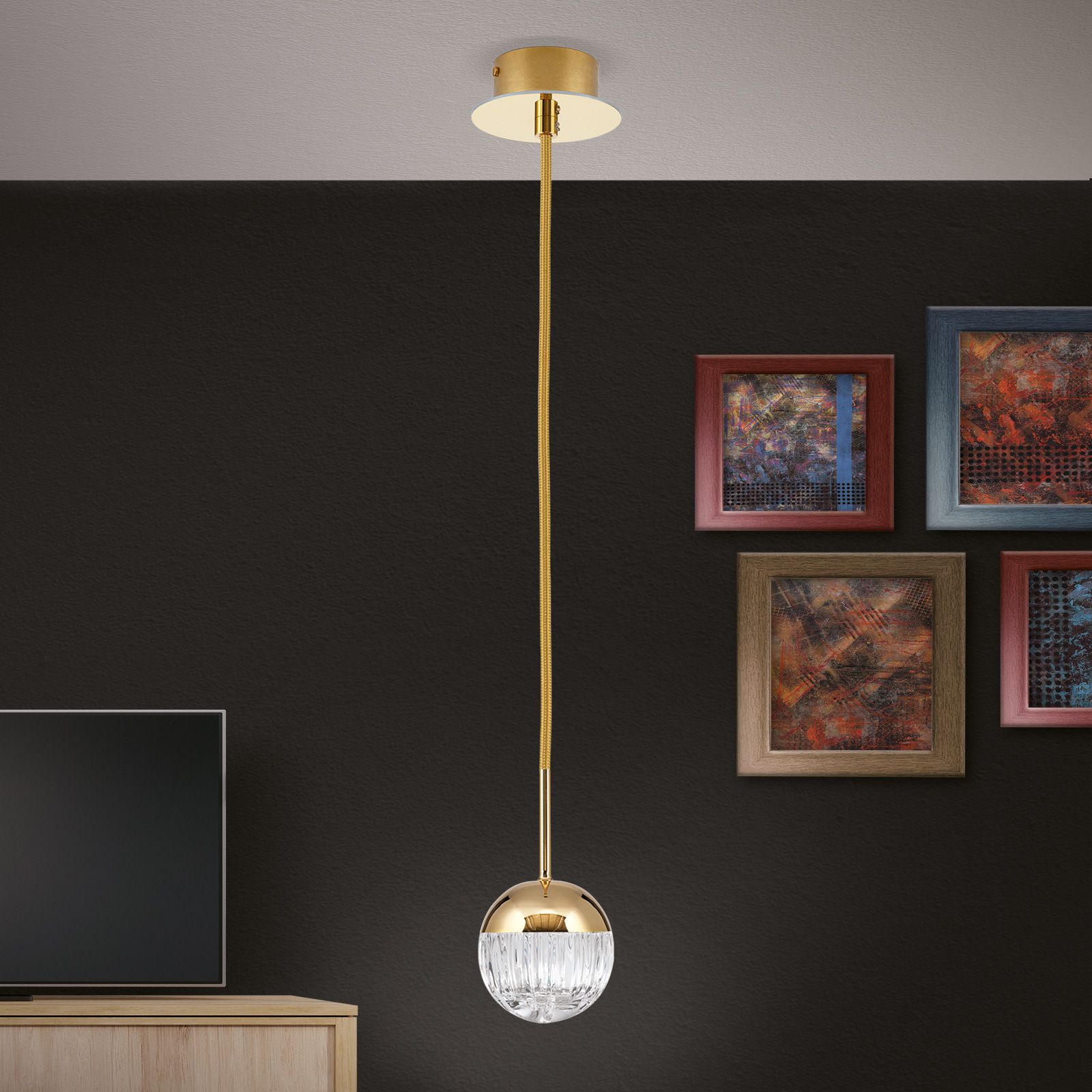 Runde Hängeleuchte BALL, gold, mit klarem Kristallglas in Linienschliff