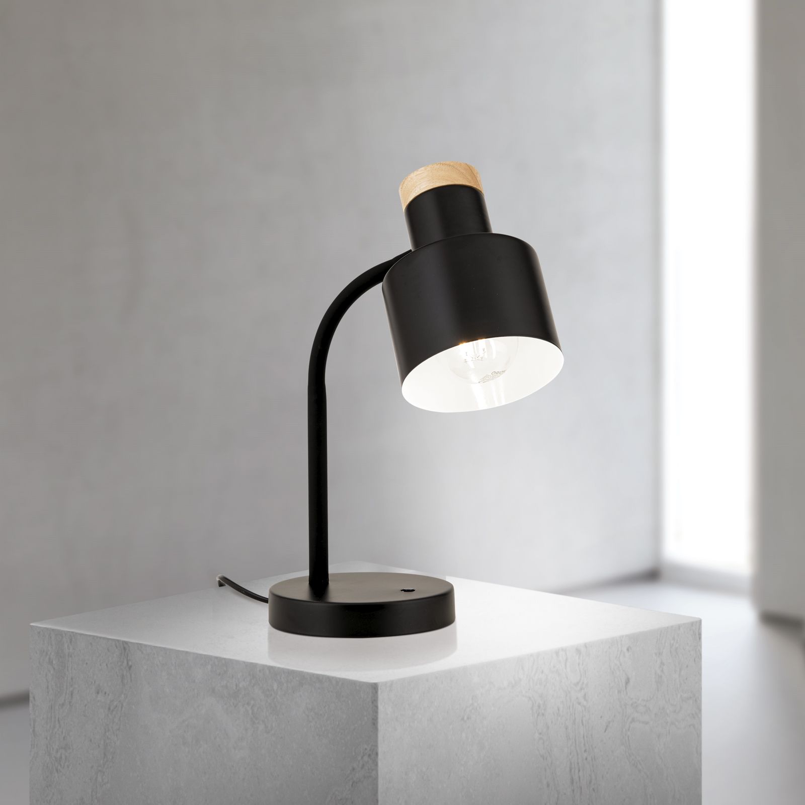 Table lamp GILI, height 35 cm, matt black