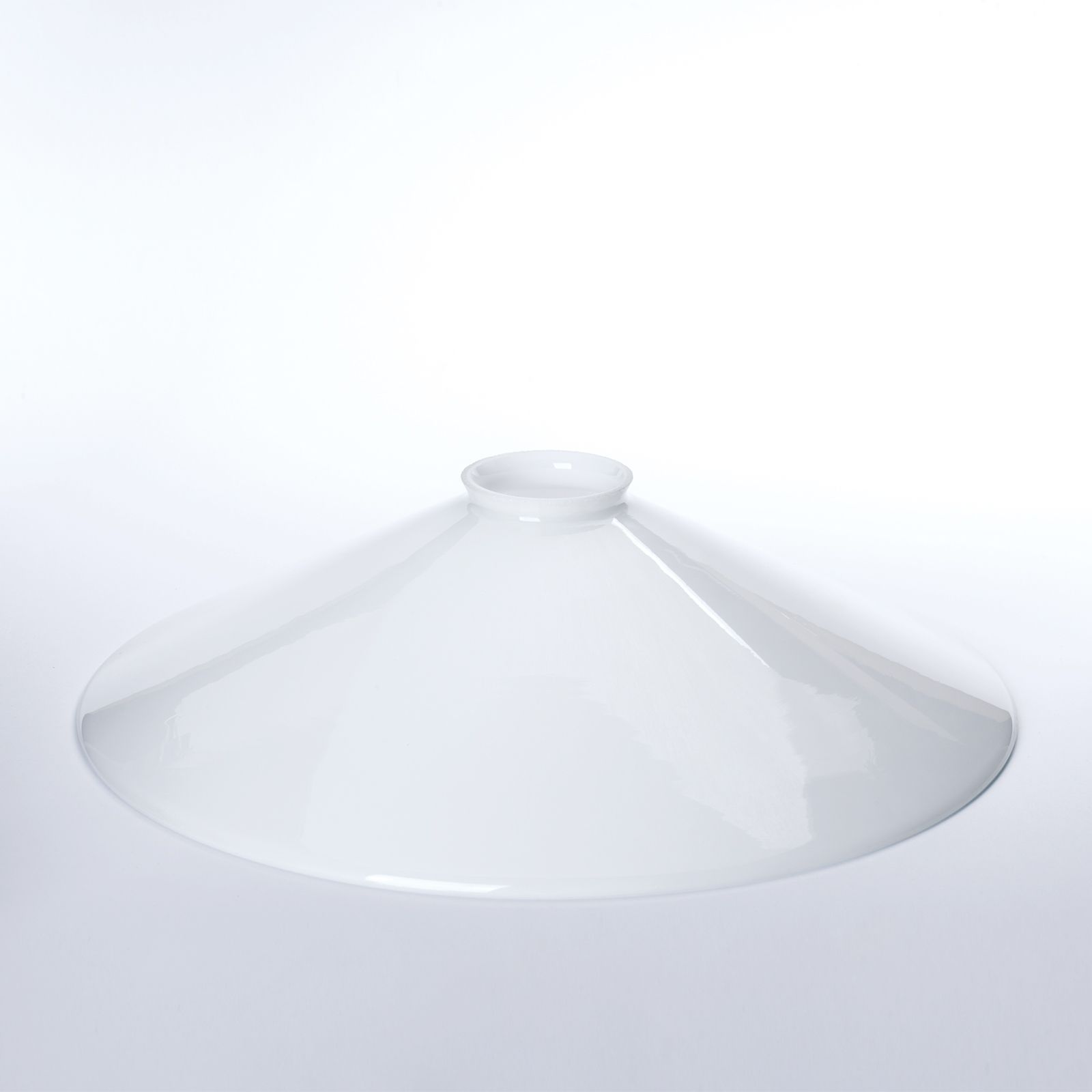 Shade 365, Ø 30 cm, Opal brilliant