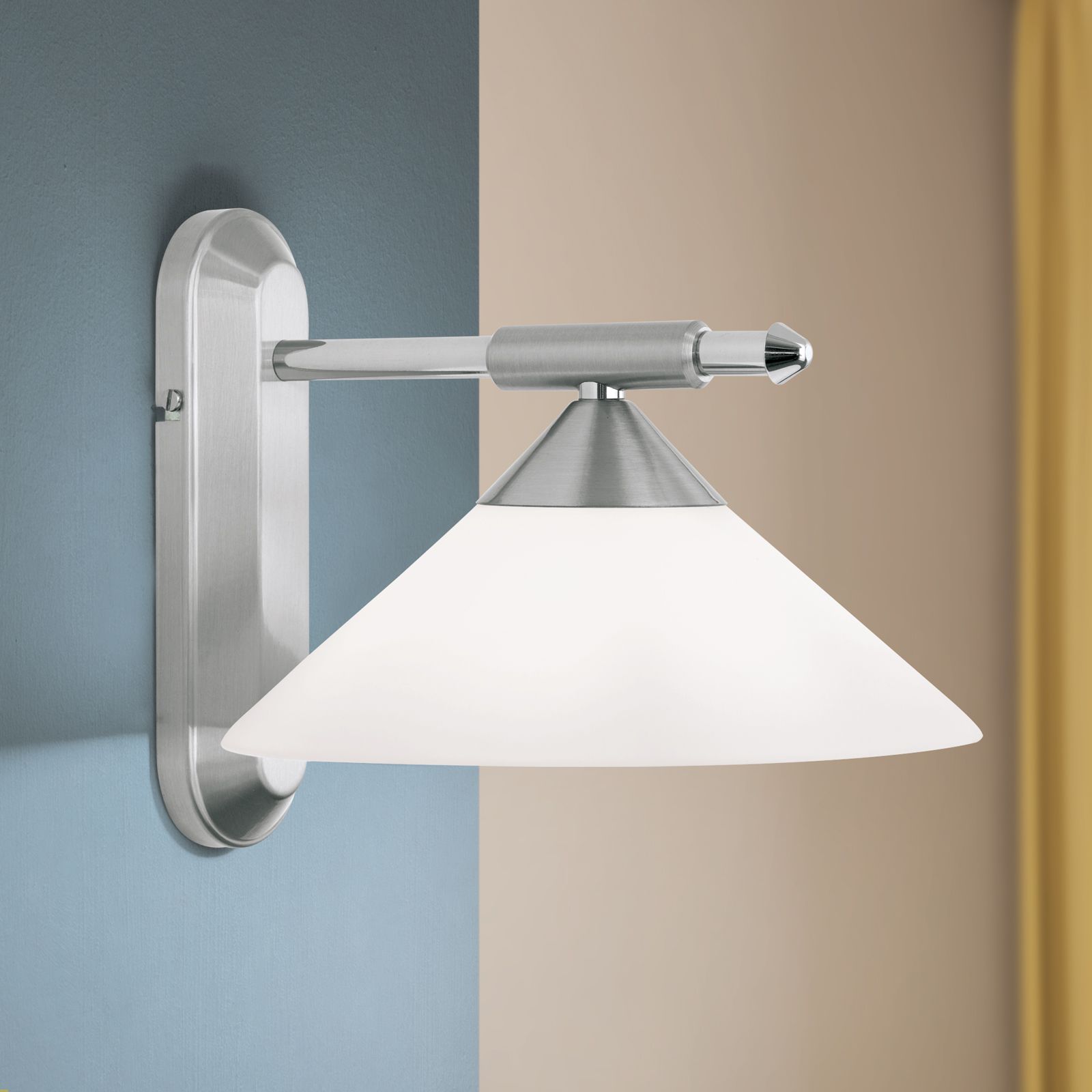 ARTDESIGN Wall Lamp with opal glass shade, satin chrome finish