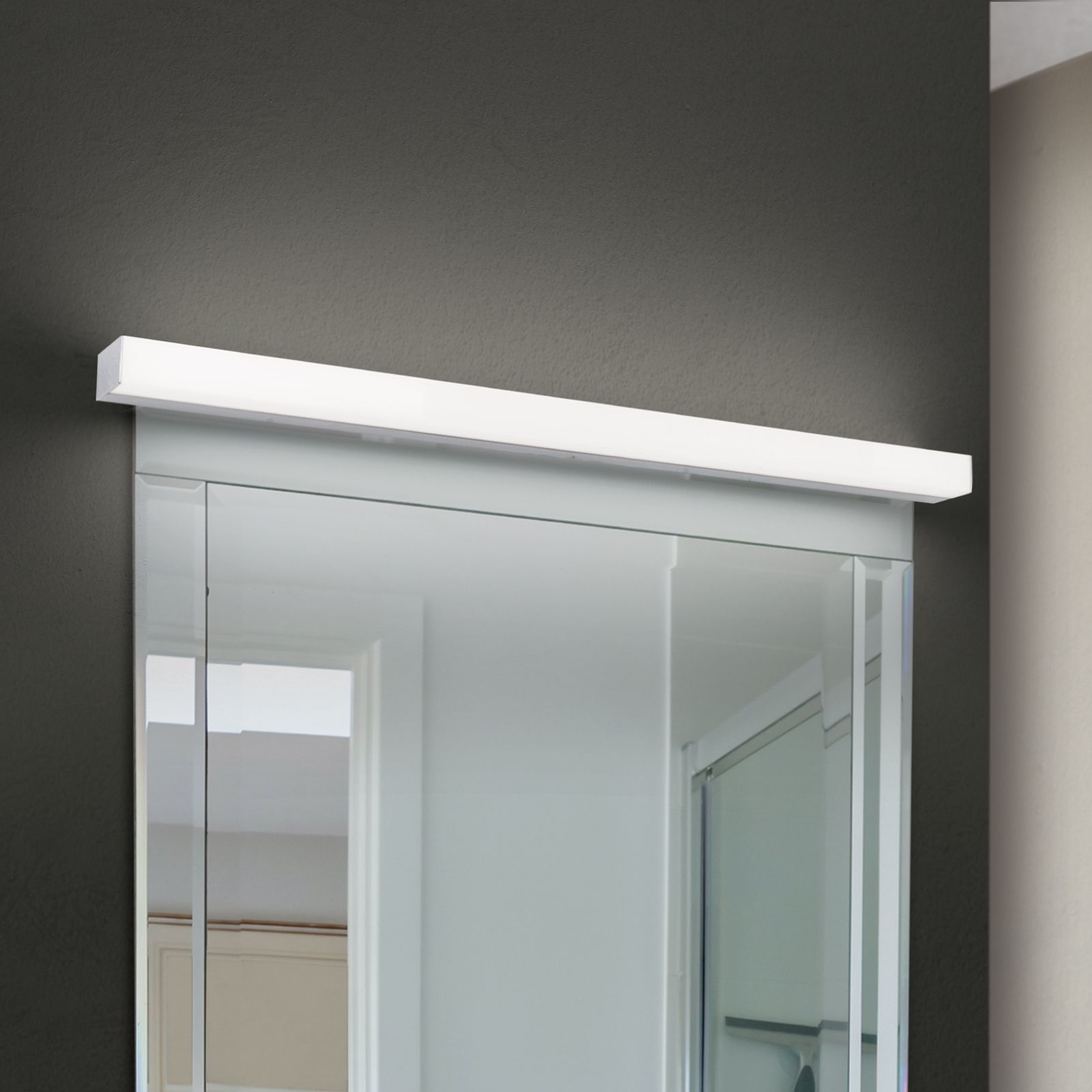 LED mirror light HORIZON, 90 cm, chrome