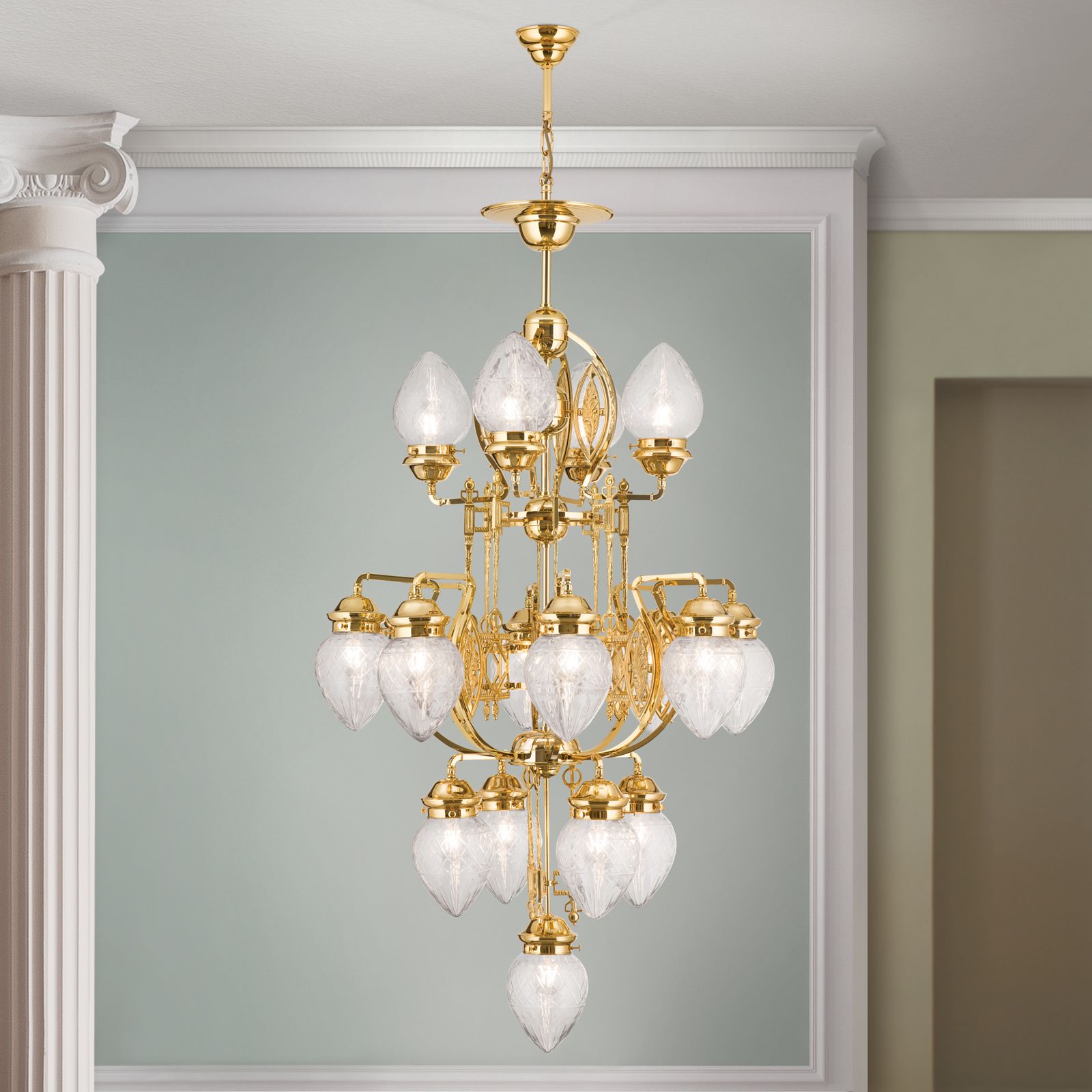Chandelier BUDAPEST, 17 lights in 24K gold plated finish with clear cut glasses